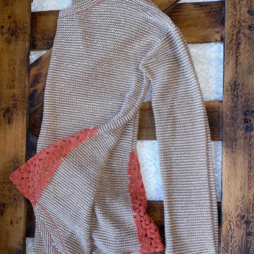 Nude pinks & browns long sleeve